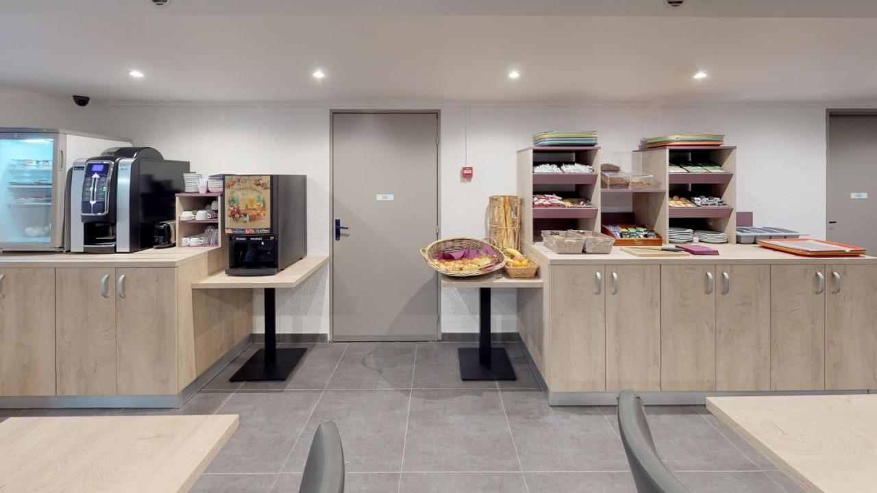 Hotel Du Stade Ex Kyriad Direct Lille Est Stade Pierre Mauroy Villeneuve-d'Ascq Exteriér fotografie